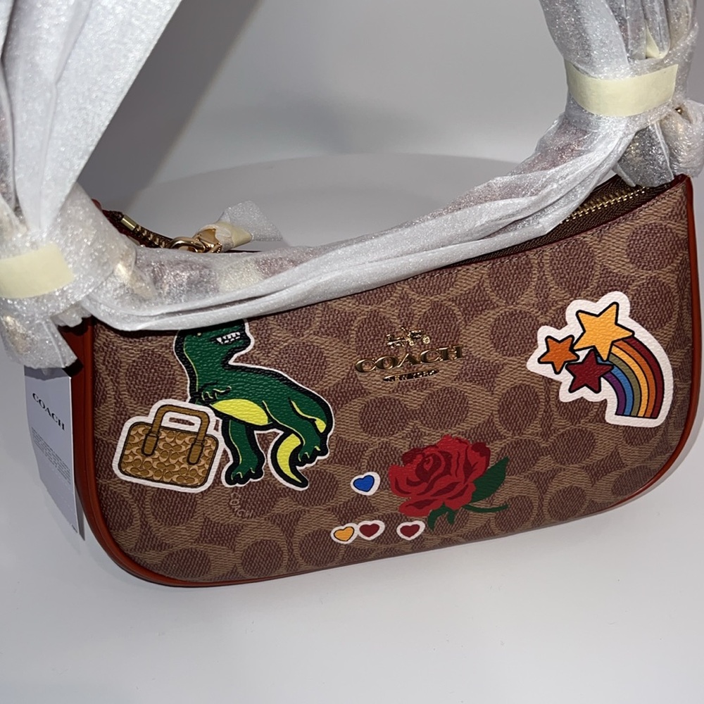 πNWT COACH TERI SHOULDER BAG IN SIGNATURE CANVAS WITH STICKER PRINT - Picture 10 of 17